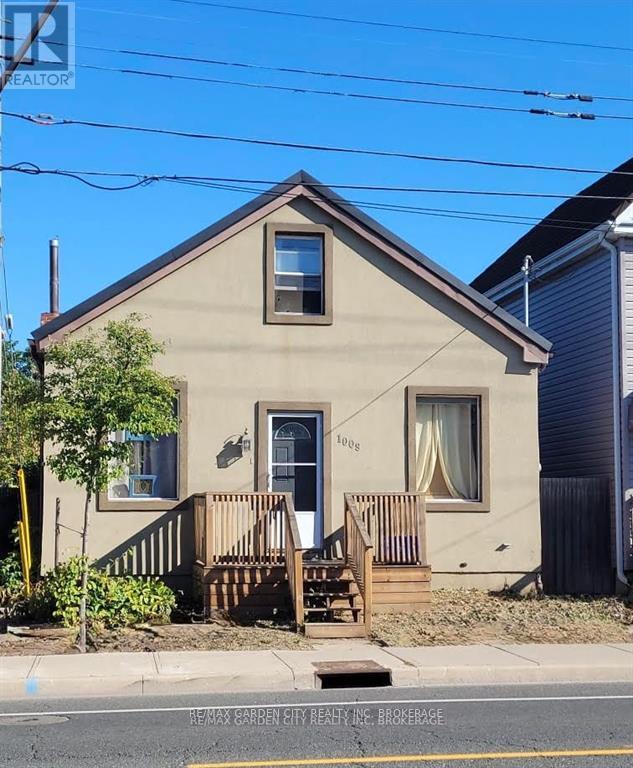 1009 Cannon St E, Hamilton, ON L8L 2H4