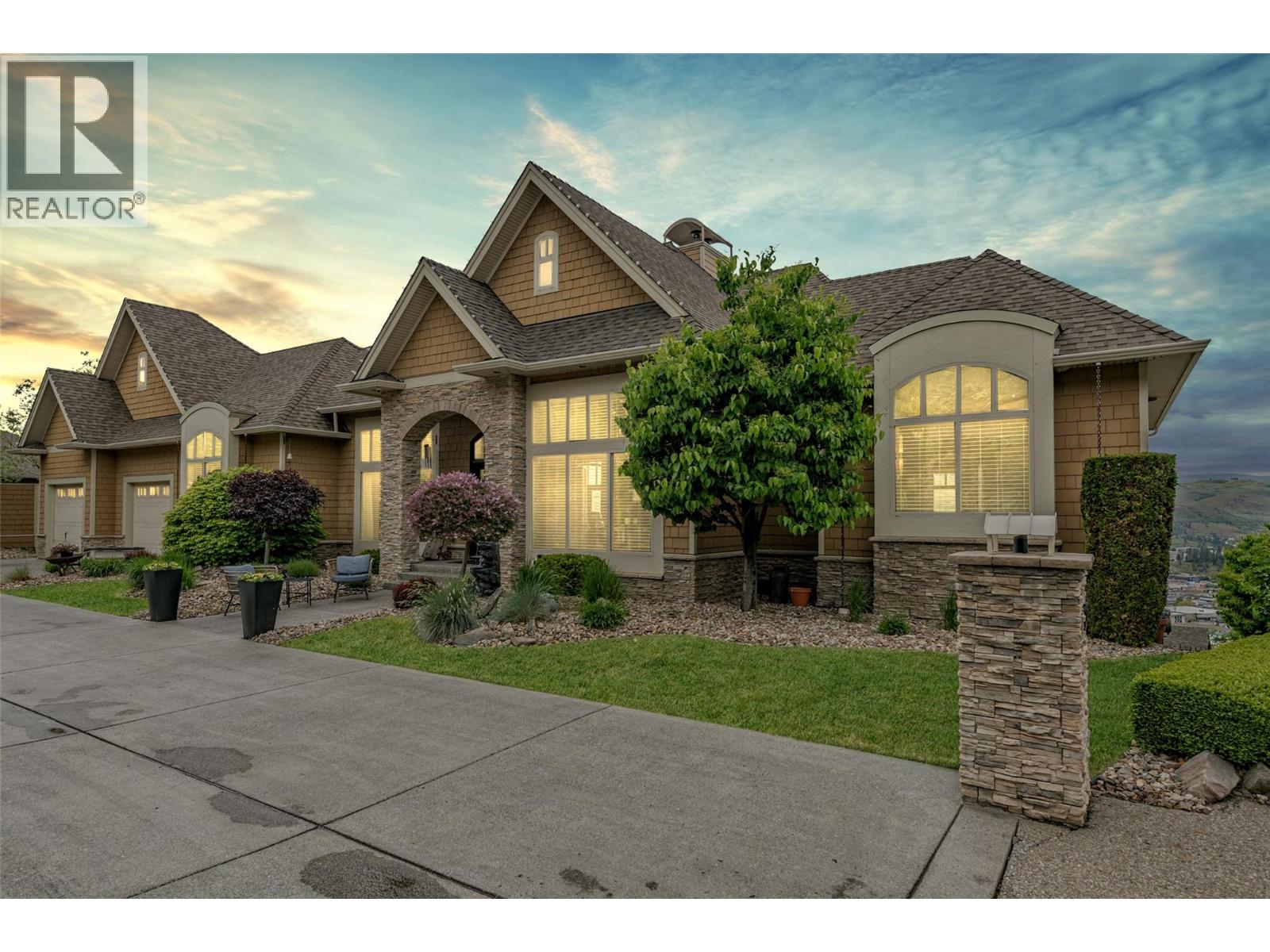 1117 Mt Fosthall Drive Unit 10, Vernon, BC V1B 3Z9