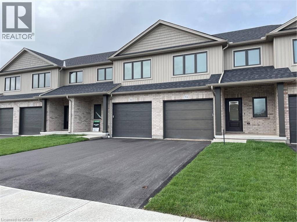 72 Redbud Rd, Elmira, ON N3B 0G2