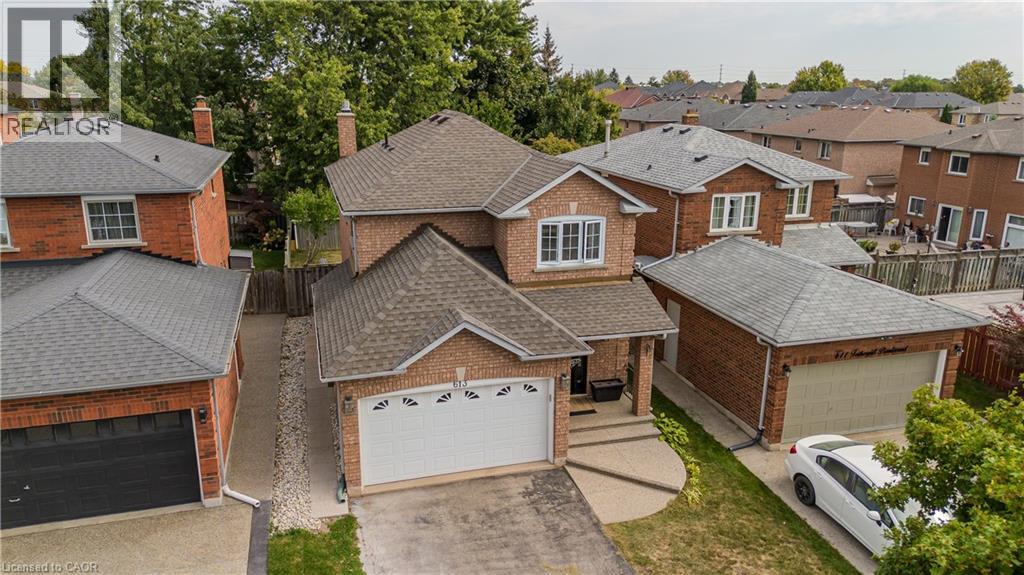 613 Fothergill Blvd, Burlington, ON L7L 6E3
