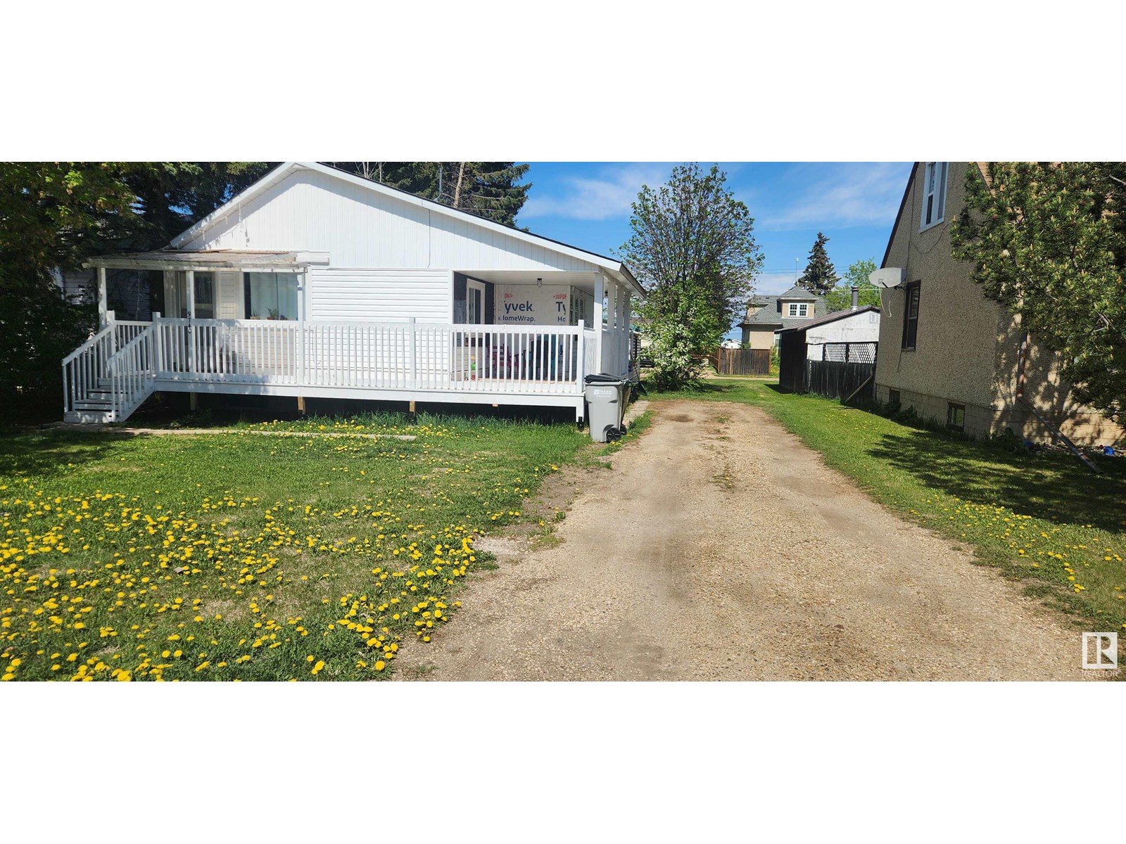 9740 109 St, Westlock, AB T7P 1P9