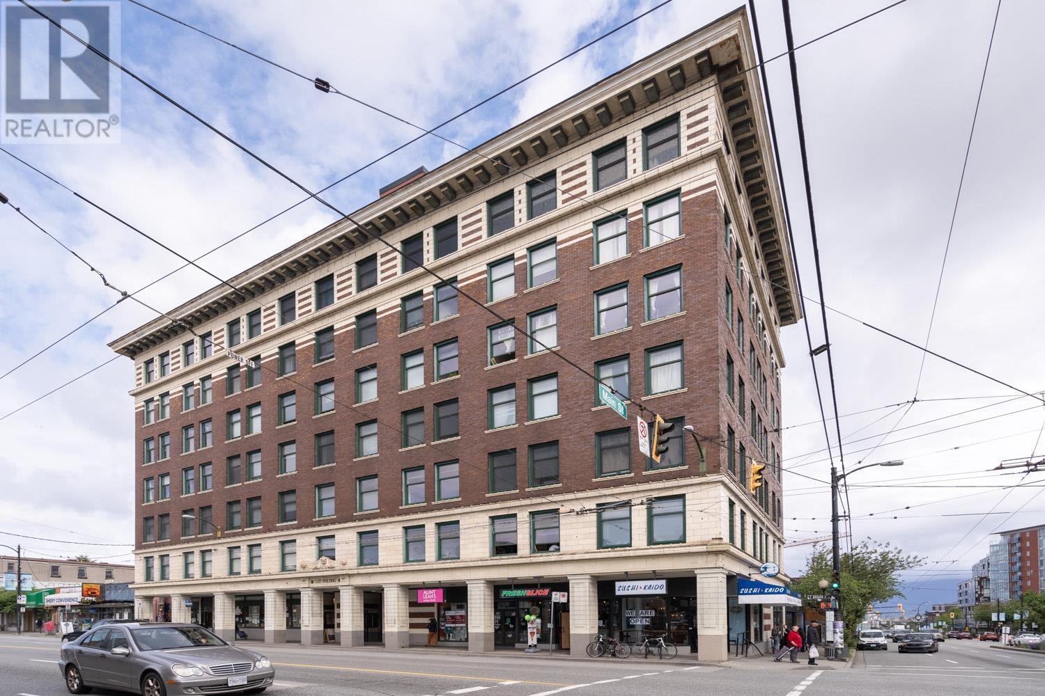 175 E Broadway Unit 406, Vancouver, BC V5T 1W2