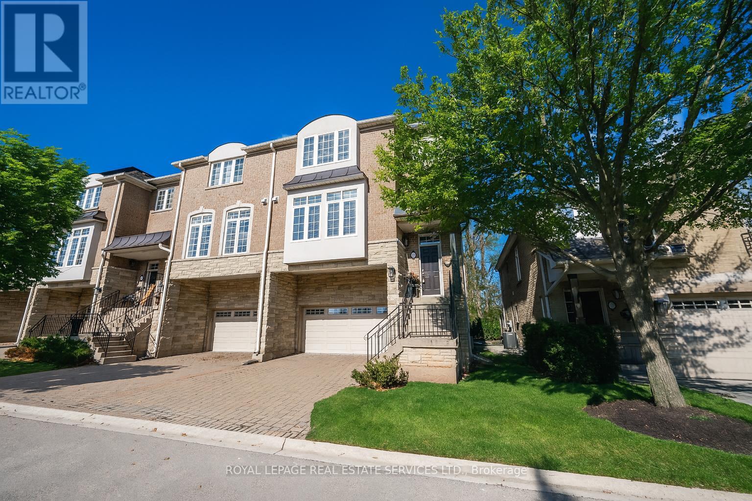 19 1267 Dorval Dr, Oakville, ON L6M 3Z4
