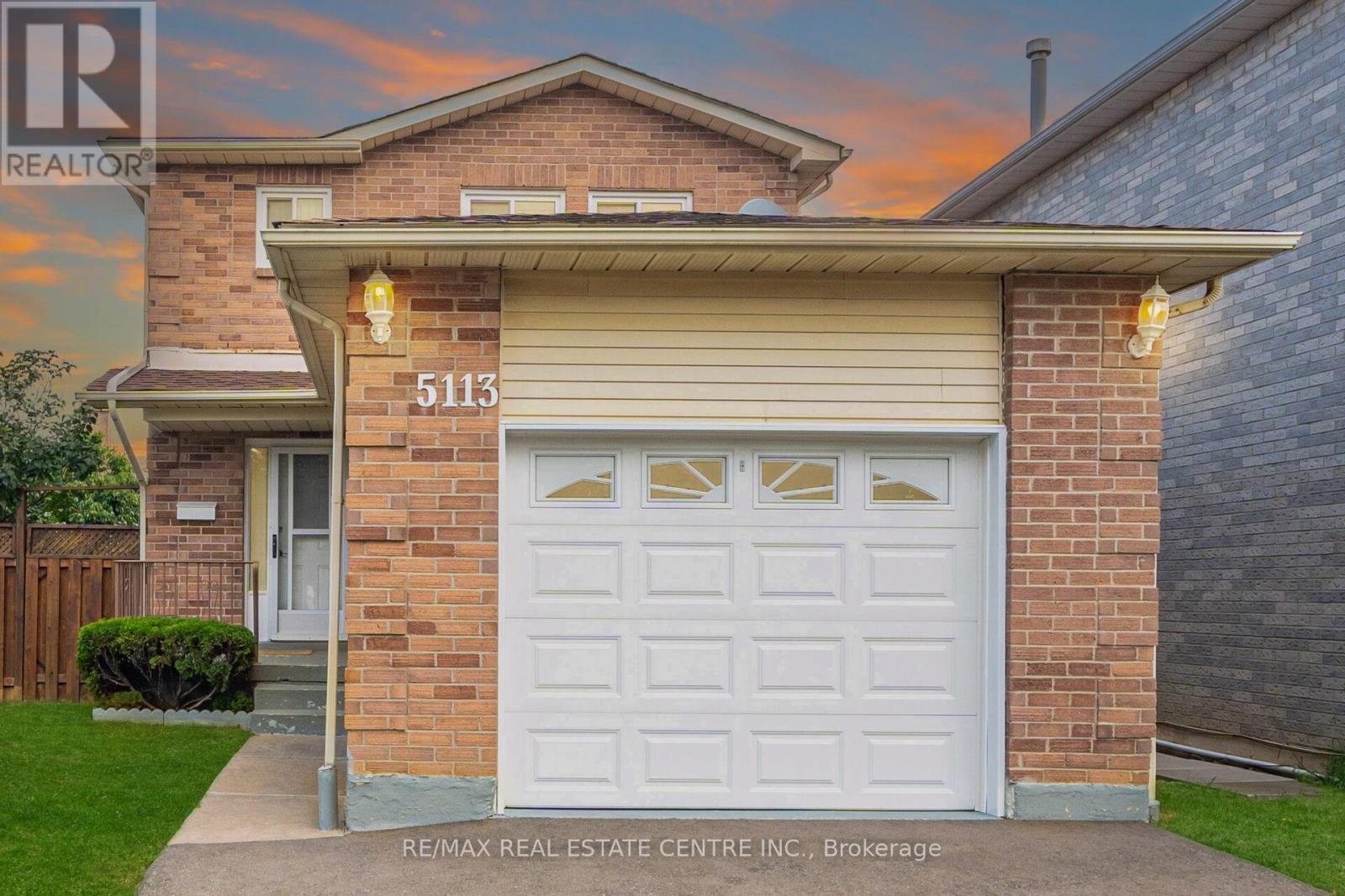 5113 Palomar Cres, Mississauga Hurontario, ON L5R 2X5