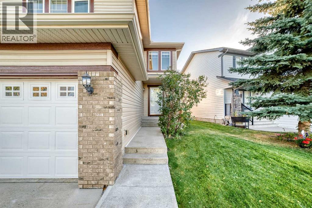 574 Chaparral Dr SE, Calgary, AB T2X 3W8