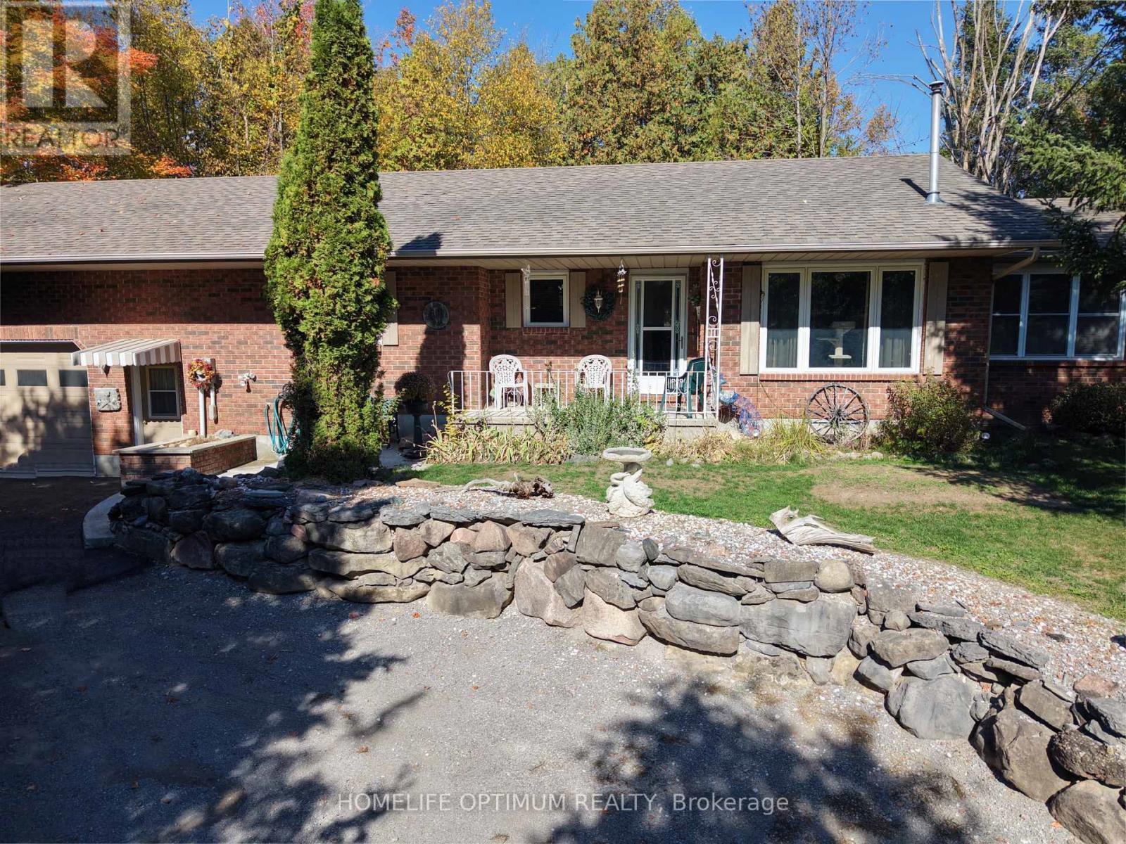 228 Pirates Glen Dr, Trent Lakes, ON K0M 1A0