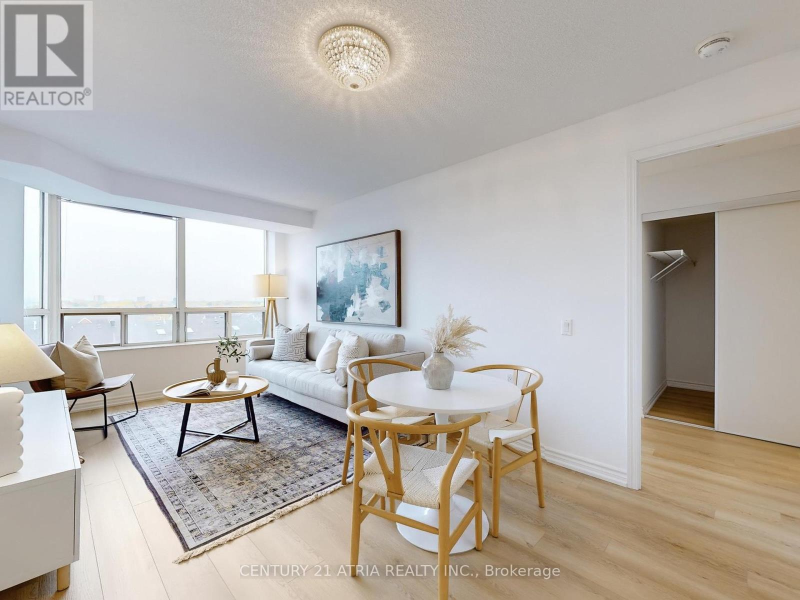 712 3088 Kennedy Rd, Toronto, ON M1V 5M4