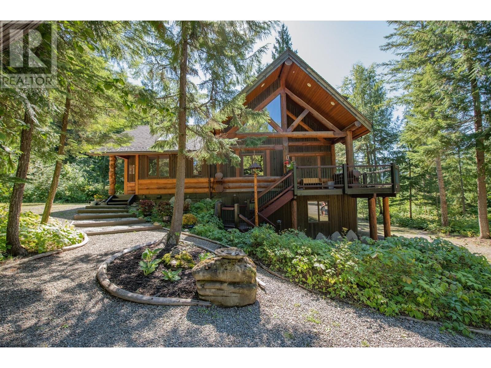 1195 Sugar Lake Rd, Cherryville, BC V0E 2G2