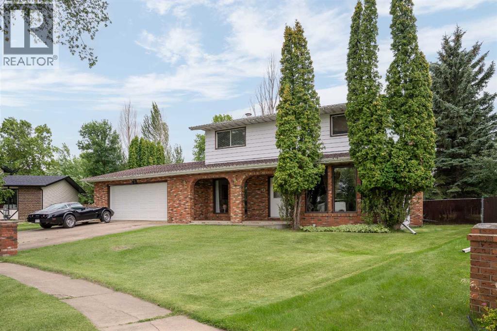64 Street Unit 3810, Camrose, AB T4V 2Z2
