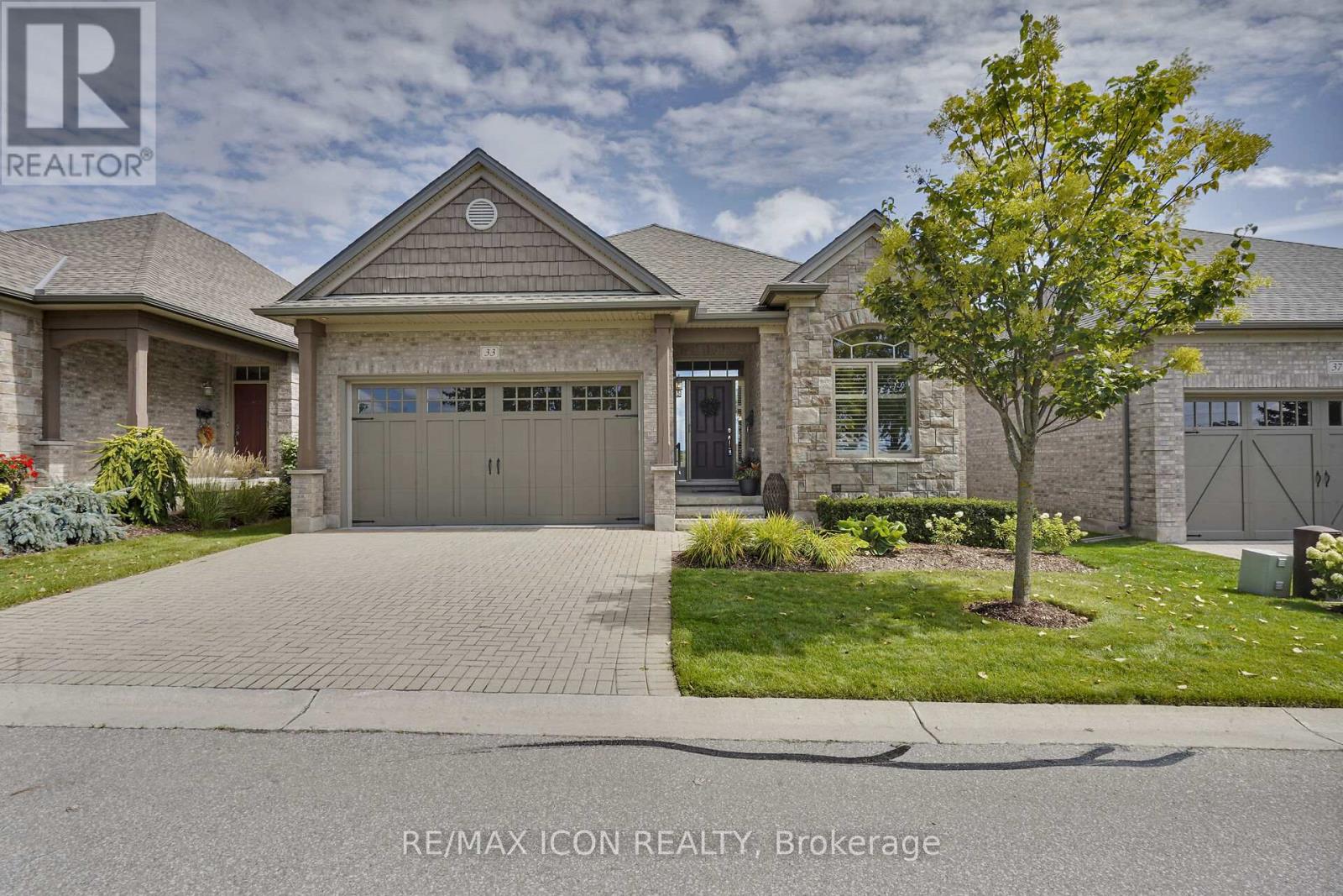 33 3278 Colonel Talbot Rd, London, ON N6P 1W2