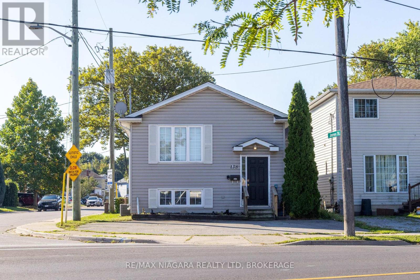 138 Carlton St, St. Catharines Downtown, ON L2R 7S6