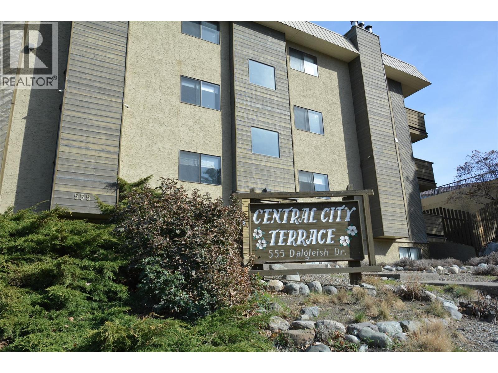 555 Dalgleish Drive Unit 401, Kamloops, BC V2C 6C7