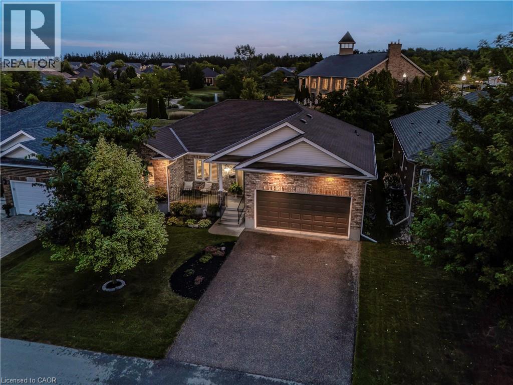 152 Devonshire Drive Unit 18, Wilmot, ON N3A 4J7