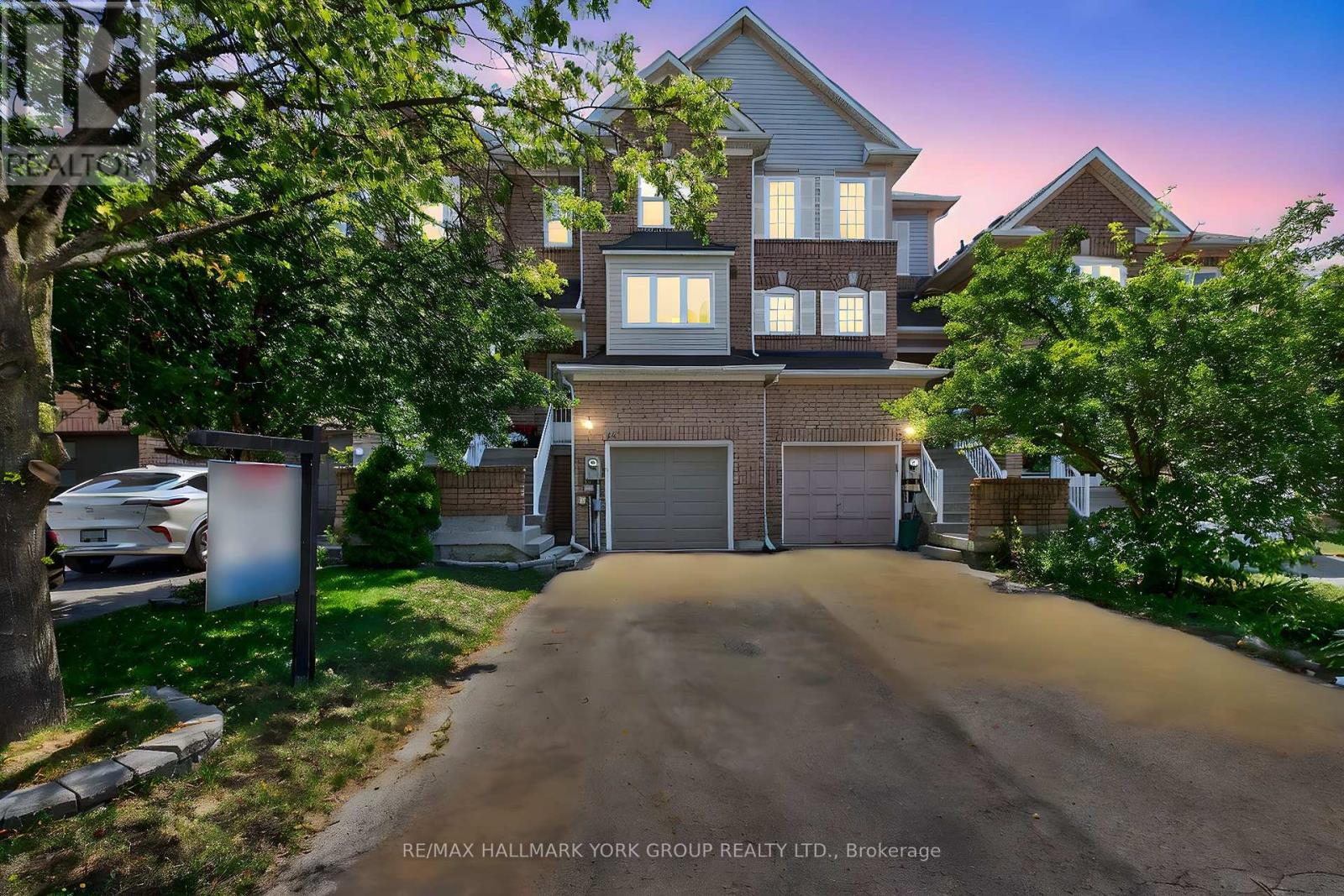 45 Baywell Cres, Aurora, ON L4G 7N4