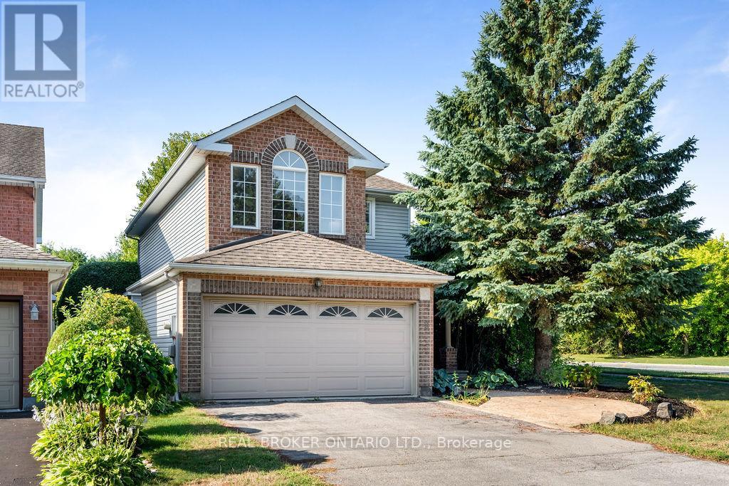 2 Sherring Cres, Ottawa, ON K2K 2T2