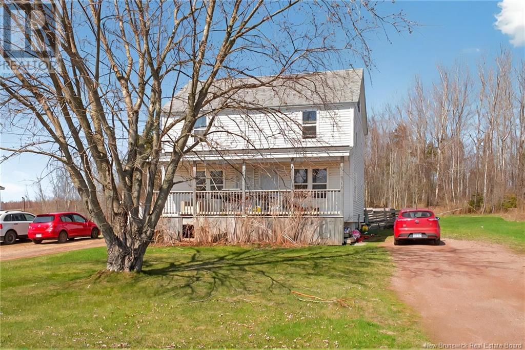 2107-2109 Champlain St, Dieppe, NB E1A 7J4