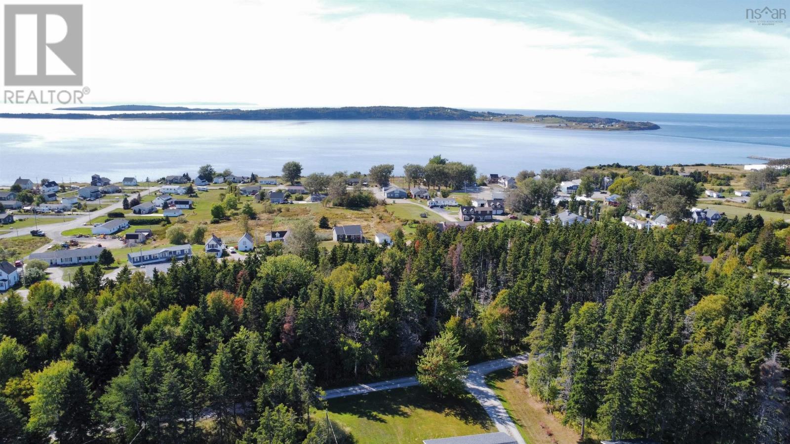 2 Ballfield Rd, Port Hood, NS B0E 2W0