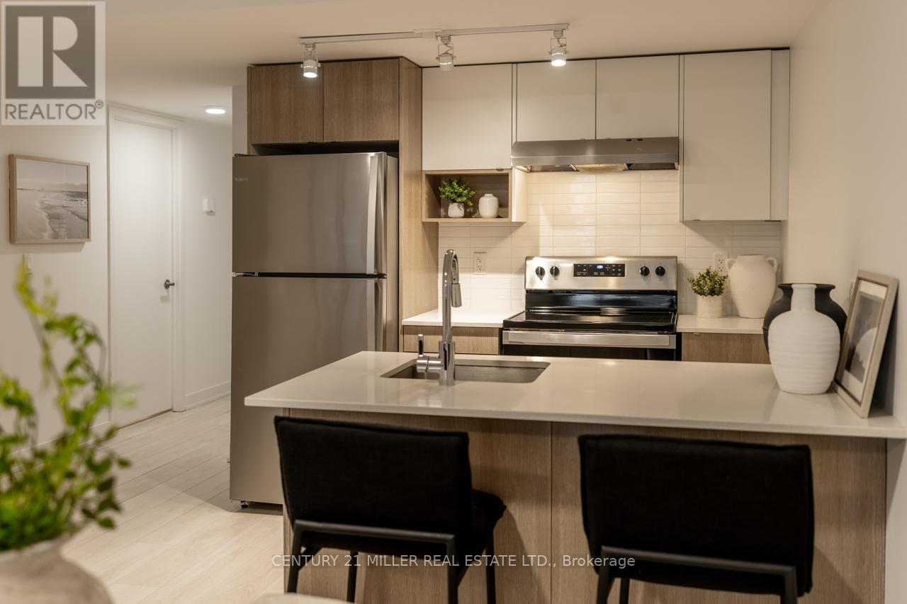 608 1129 Cooke Blvd, Burlington, ON L7T 4A8