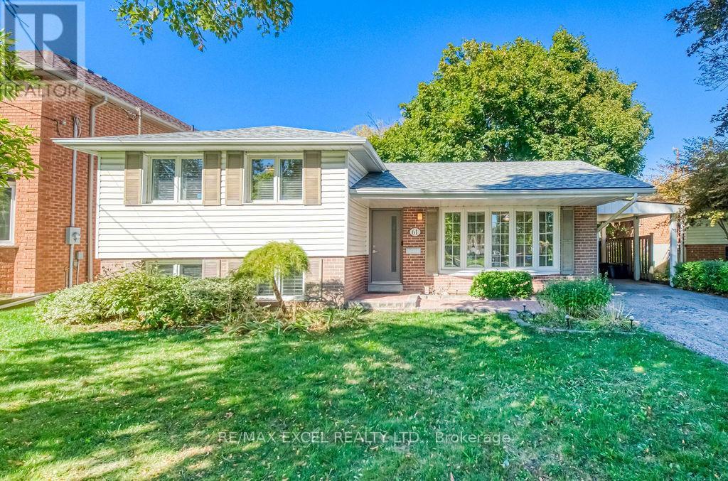 61 Corning Rd, Toronto Don Valley Village, ON M2J 2L9