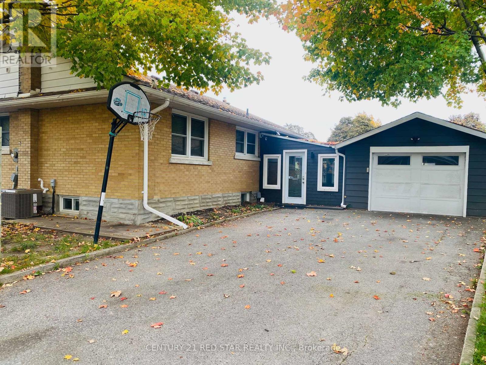 107 Ellis Cres S, Waterloo, ON N2J 2C1