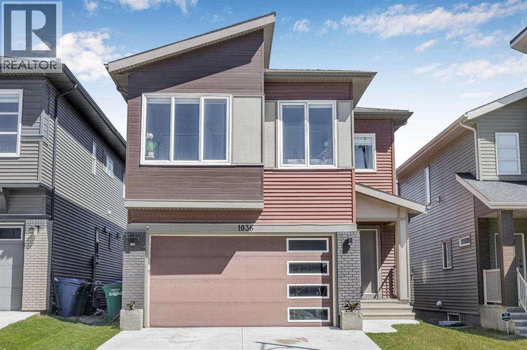 1036 Chinook Gate Heath SW, Airdrie, AB T4B 5C9