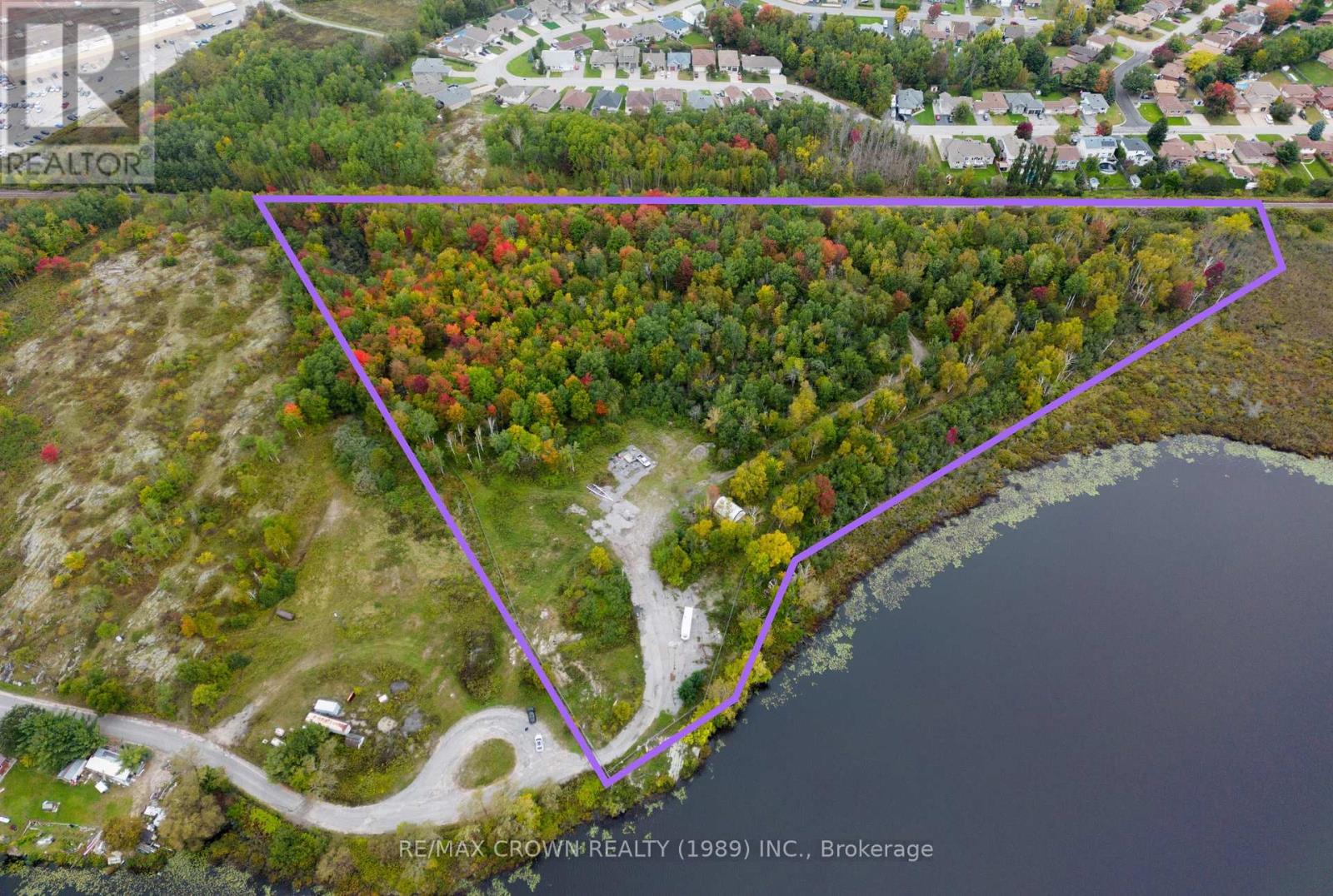 100 Mudlake Rd, North Bay, ON P1A 0B6