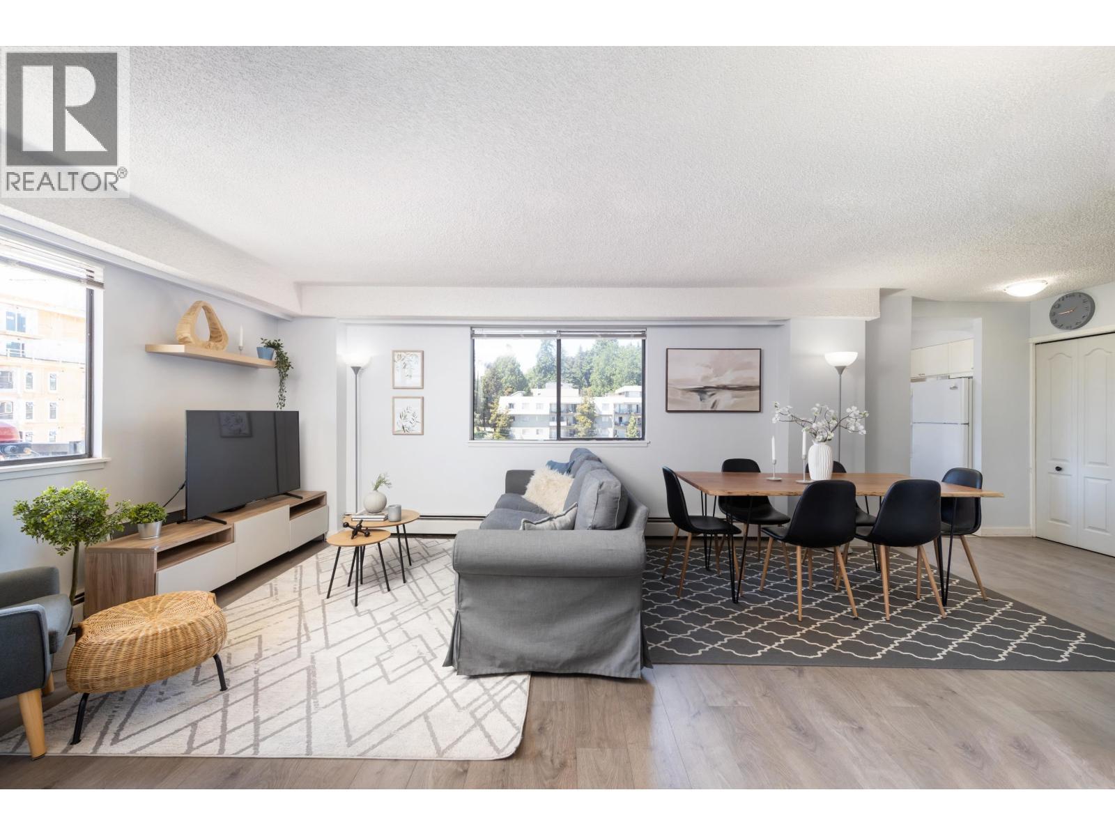 47 Agnes Street Unit 804, New Westminster, BC V3L 1E2