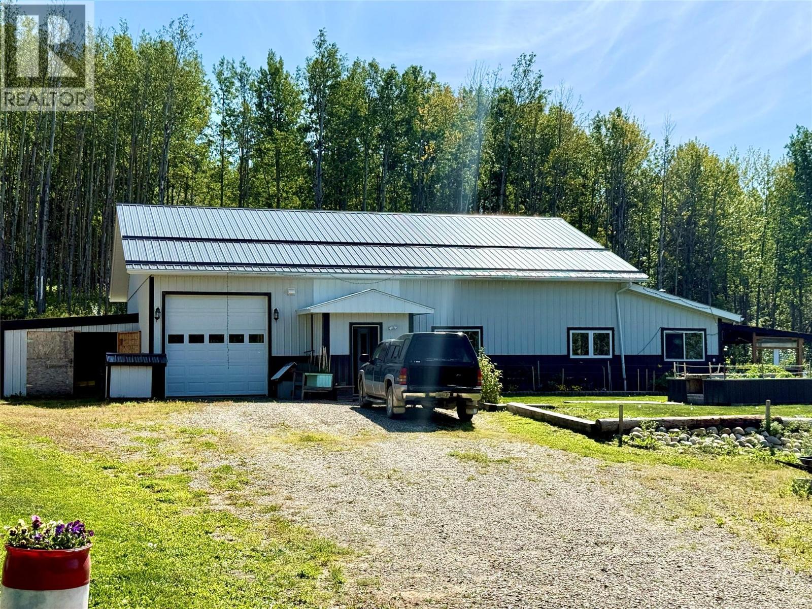 227 Patterson Rd, Dawson Creek, BC V0C 2C0