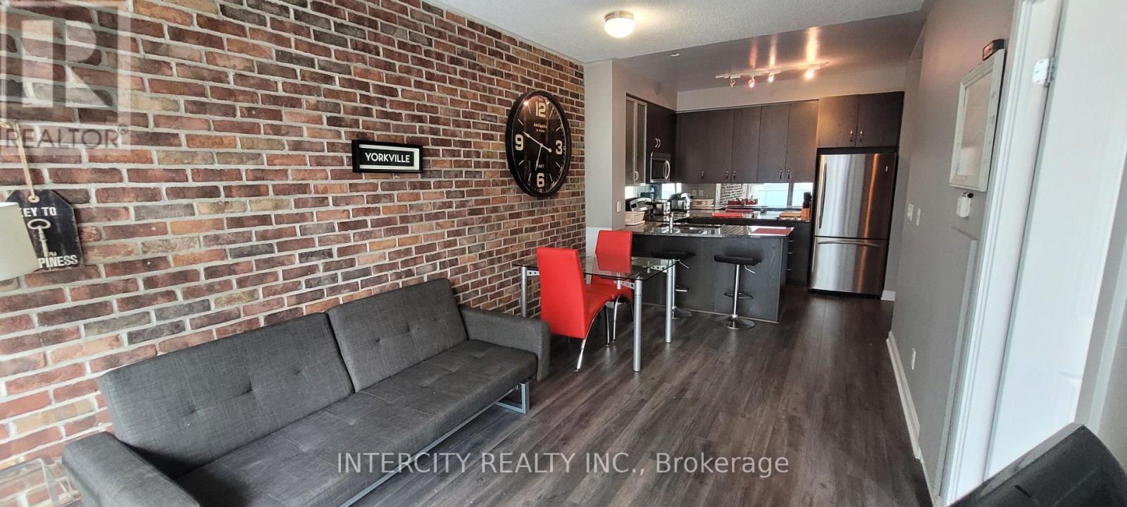 403 18 Yorkville Ave, Toronto, ON M4W 3Y8