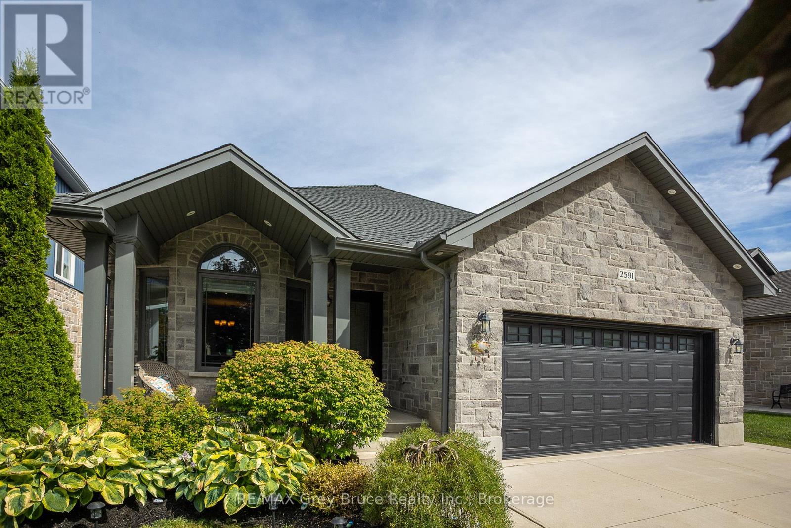 2591 7th Avenue East, Owen Sound, ON N4K 6V1
