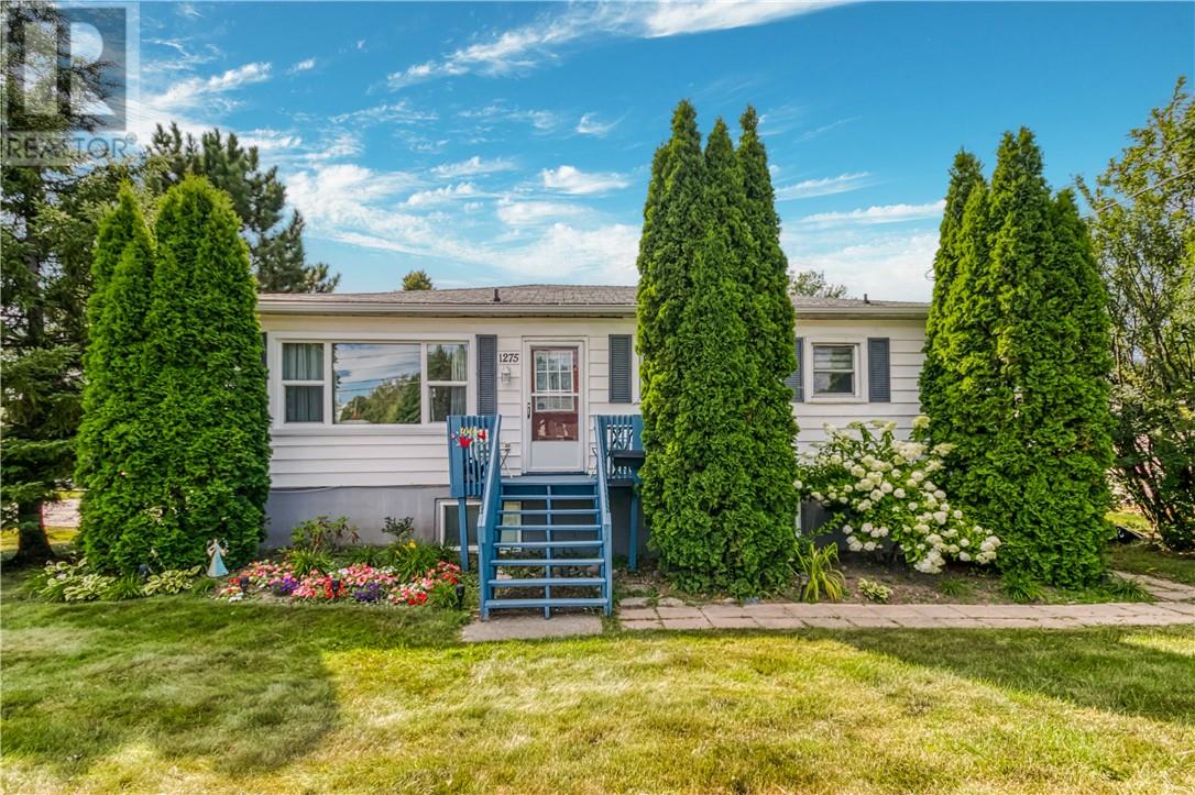 1275 Barrydowne Rd, Sudbury, ON P3A 3V9