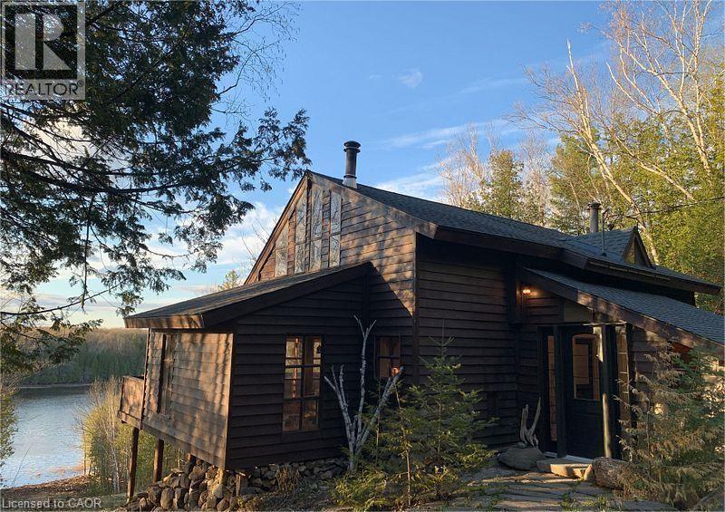 2724 River Rd, North Frontenac, ON K0H 2J0