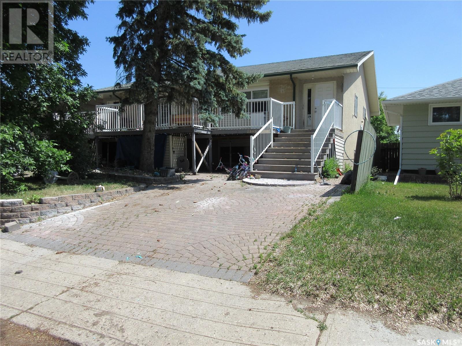 1345 Lacon St, Regina, SK S4N 1Y8