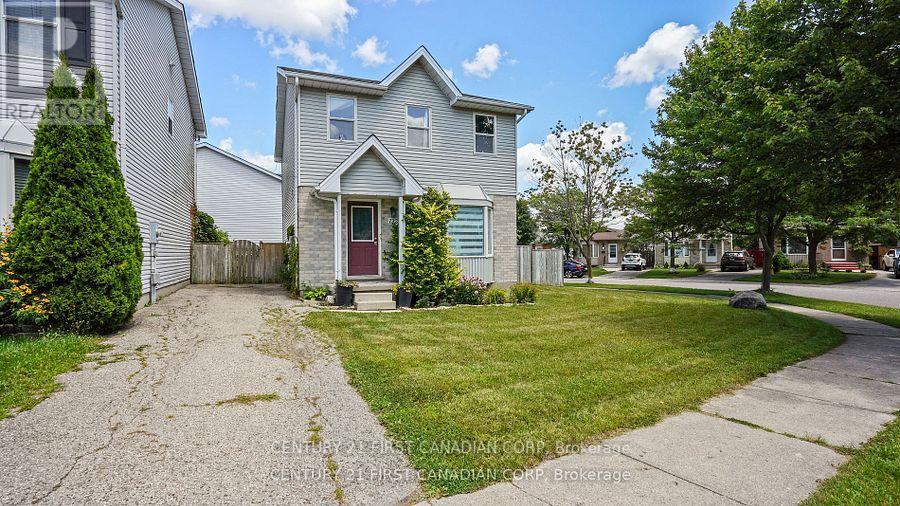 132 Sandy St, London, ON N5Z 5C7