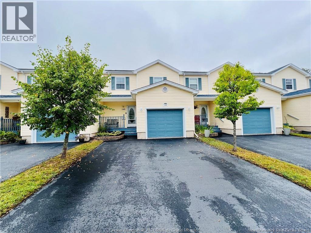148 Damien St, Dieppe, NB E1A 0H3