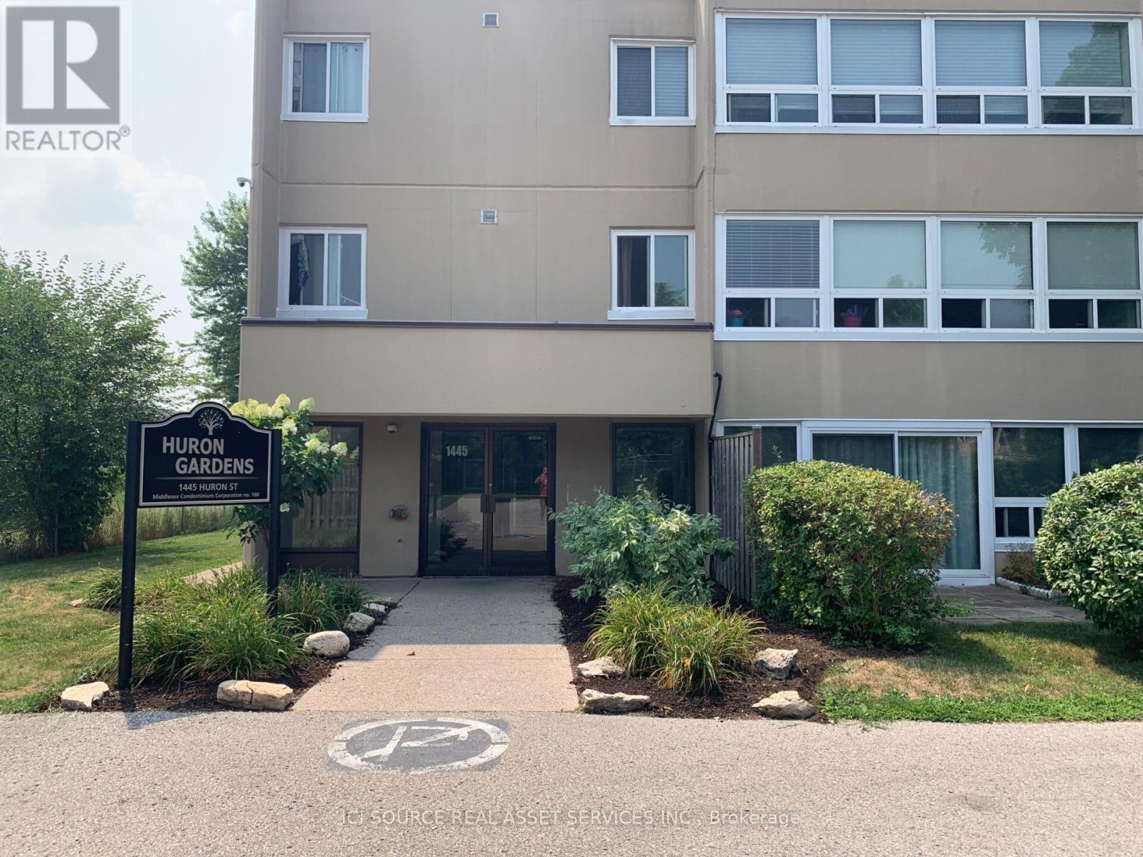 110 1445 Huron St, London, ON N5V 2E6
