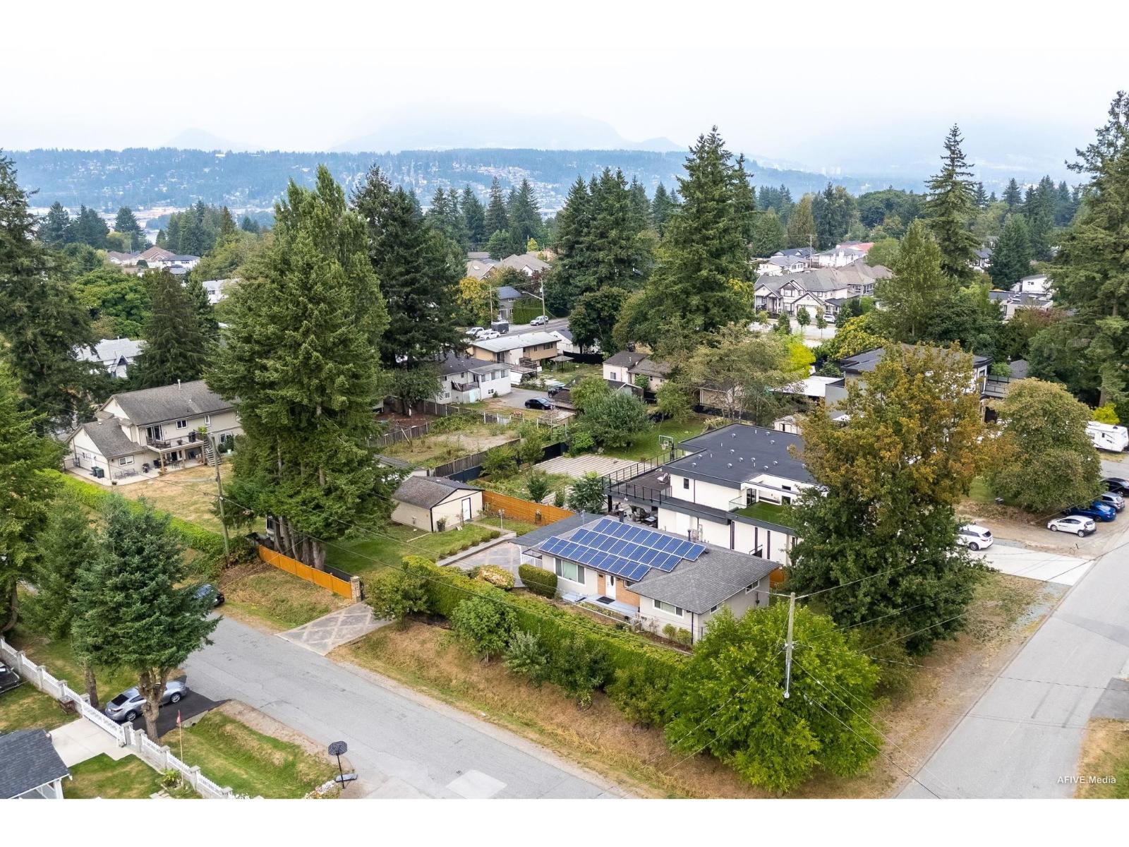 14033 Douglas Rd, Surrey, BC V3R 5N2