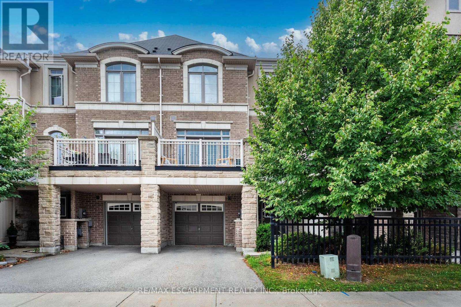 2570 Grand Oak Trl, Oakville, ON L6M 0S4