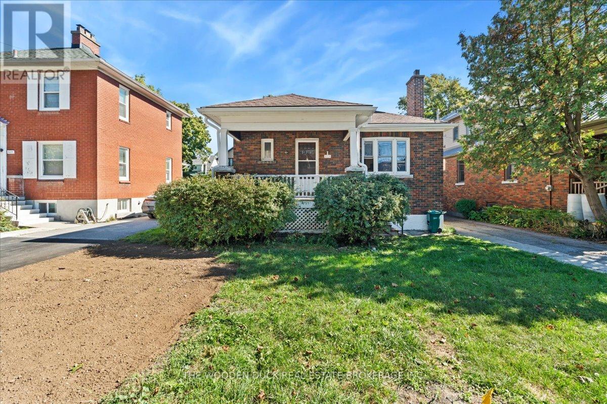 219 Victoria St, Kingston, ON K7L 3Y9
