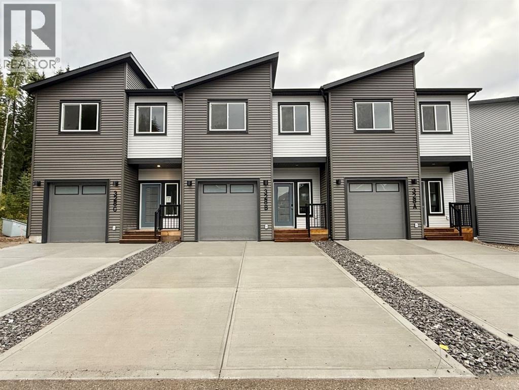 328 Boutin Ave #b, Hinton, AB T7V 0B4