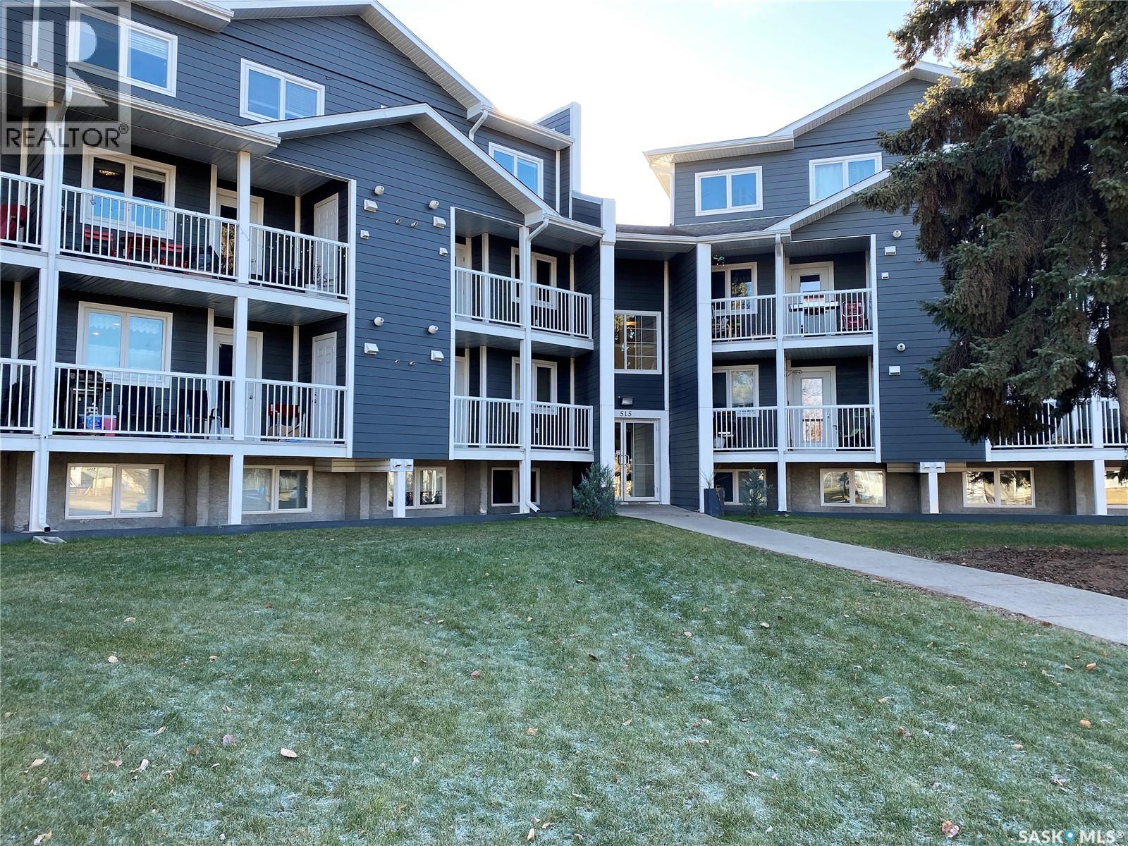 515 28th Street E Unit 205, Prince Albert, SK S6X 1X8