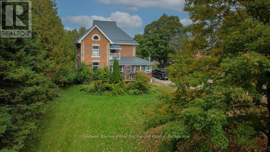 185197 Grey Road 9 Rd, Southgate, ON N0C 1B0