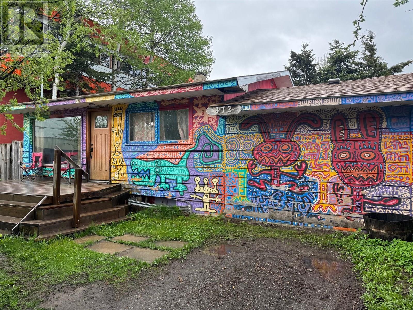 862 6th Avenue, Fernie, BC V0B 1M0