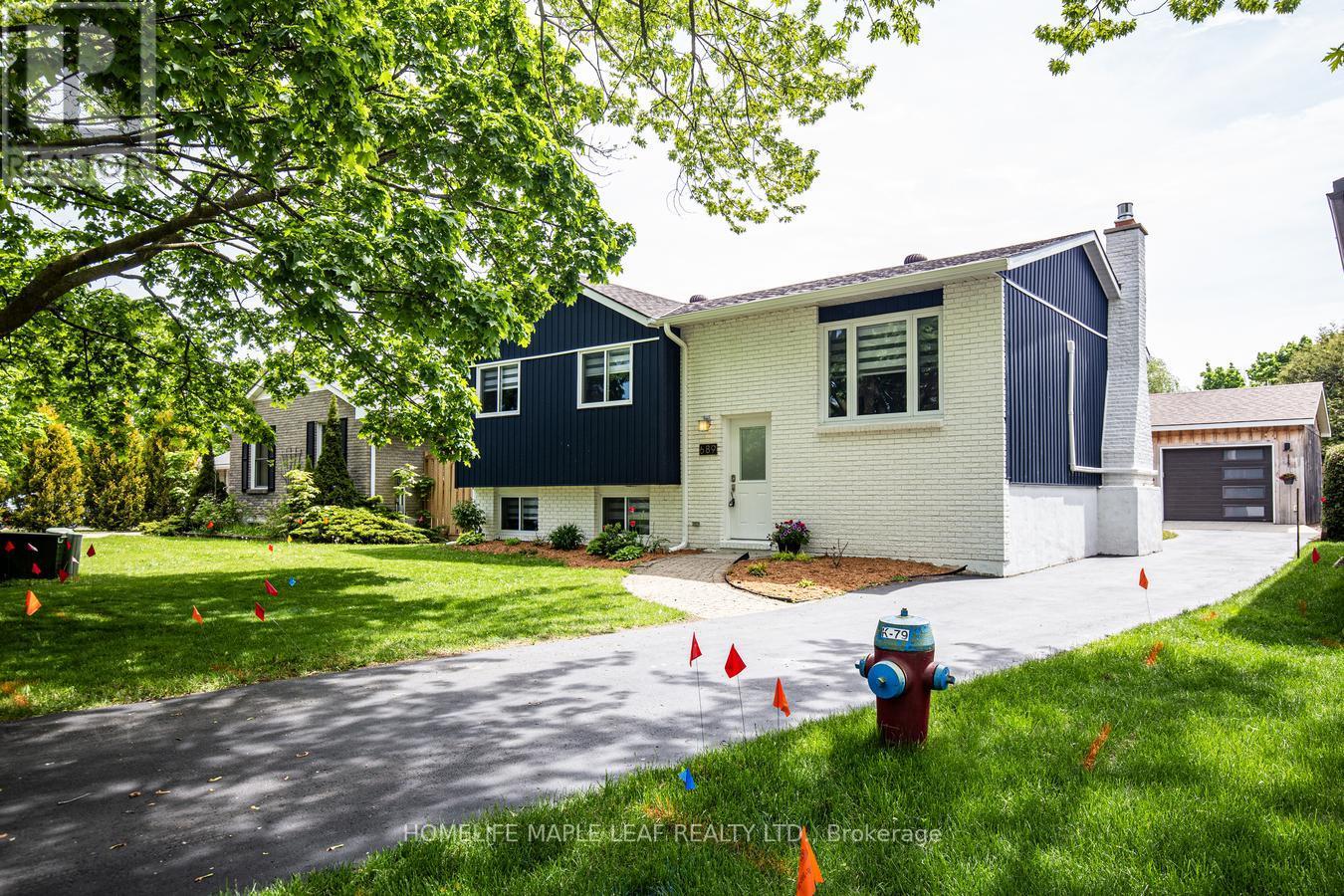 689 Macyoung Dr W, Kincardine, ON N2Z 1T1