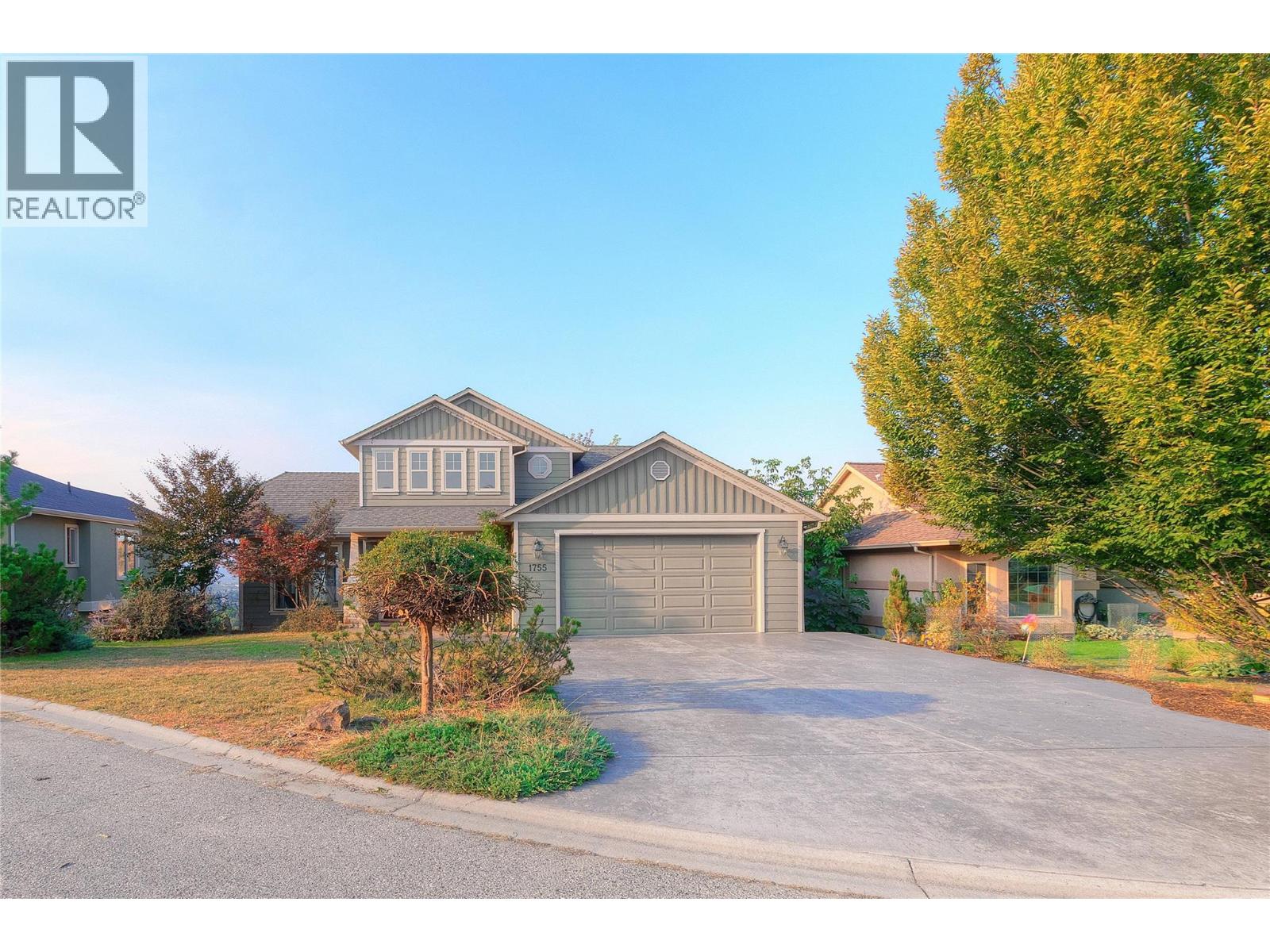 1755 Marona Ct, Kelowna, BC V1V 2N2