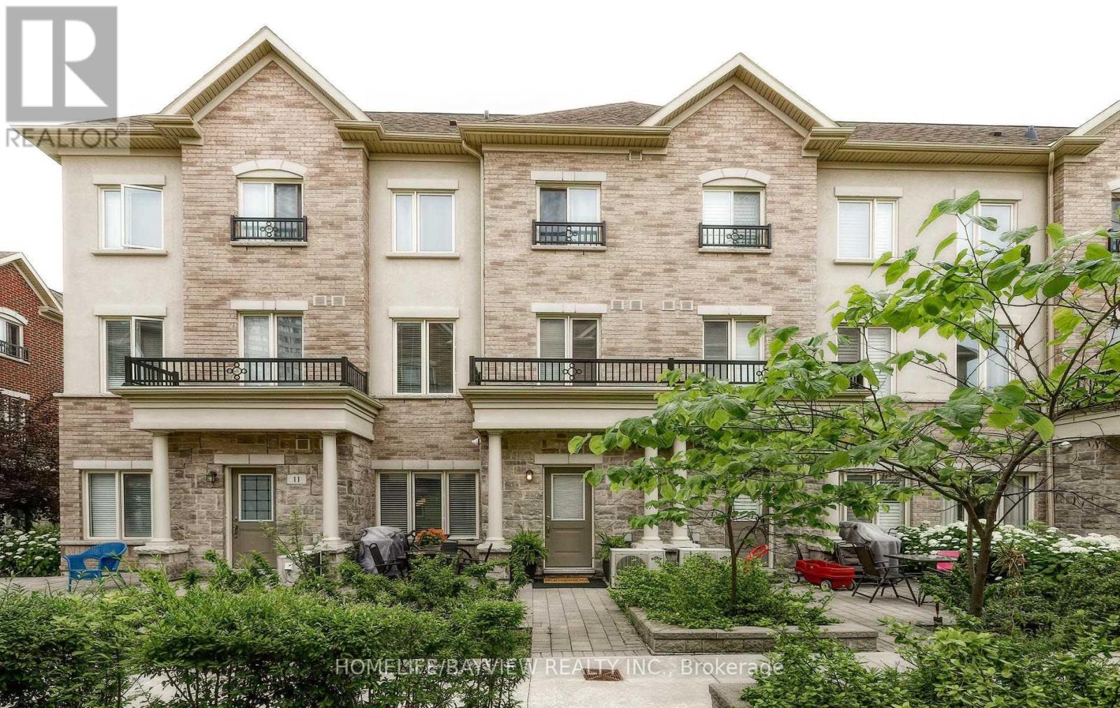 25 Coneflower Cres #12 Cres, Toronto, ON M2R 0A5