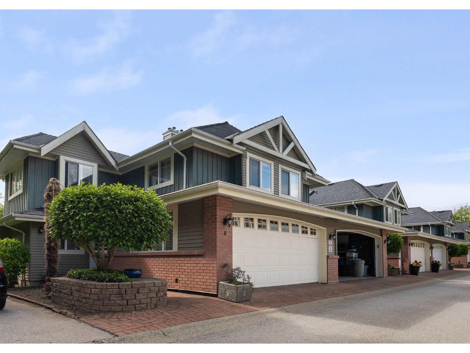 12038 62 Avenue Unit 8, Surrey, BC V3X 3L2