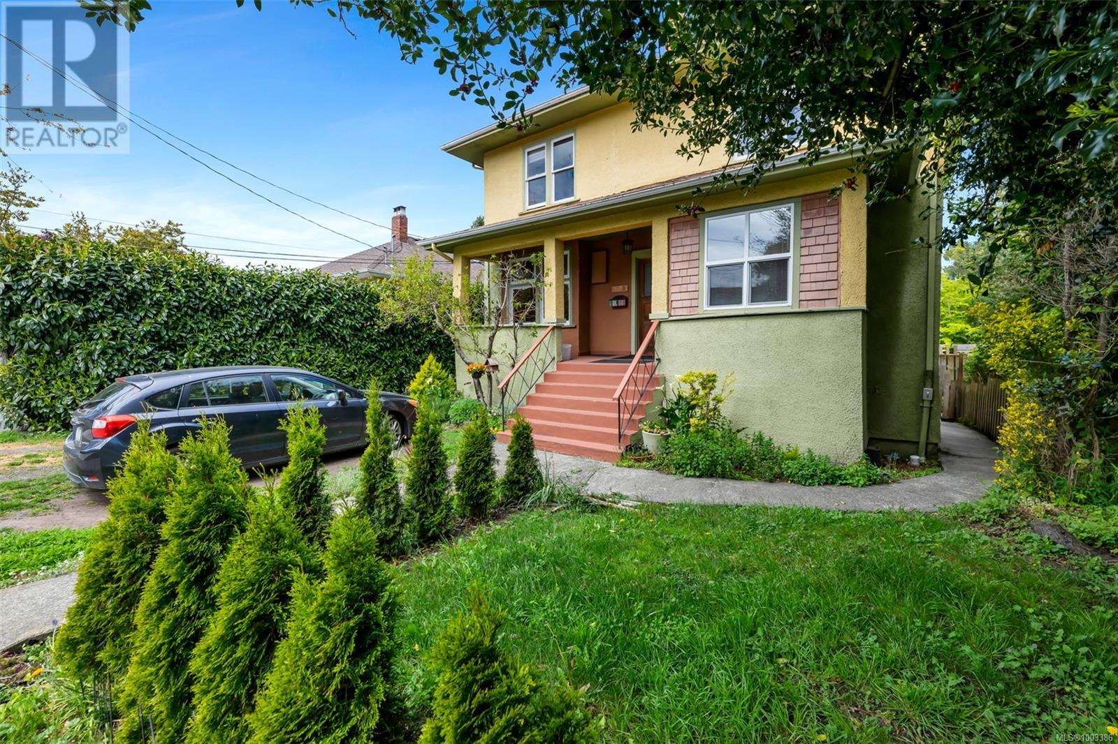 1138 Oxford St, Victoria, BC V8V 2V3