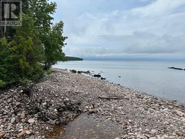 90 Lakeshore Drive South, Sault Ste. Marie, ON P6A 6K4
