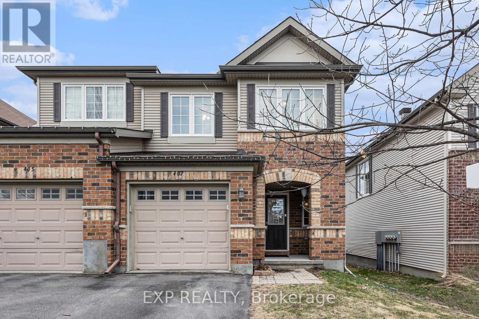 407 Heathrow Private, Ottawa, ON K2S 0M9